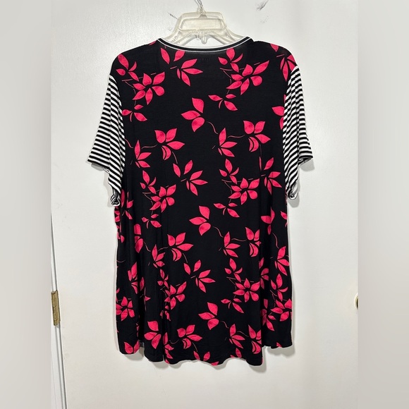 Lane Bryant Swing Tee - Picture 2 of 3